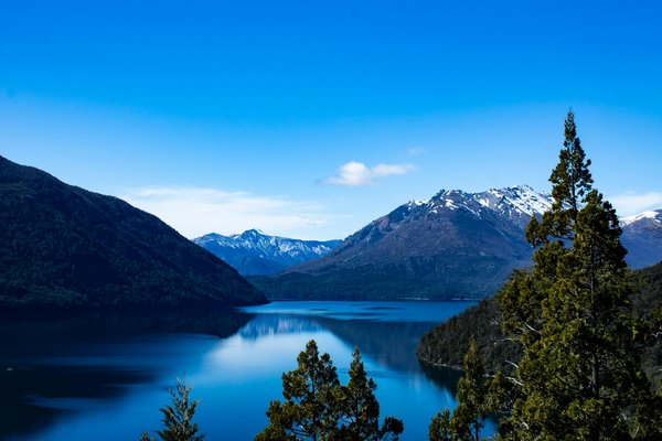 Unveil UK Cruises Featuring Fascinating Lectures on British Naval Heritage